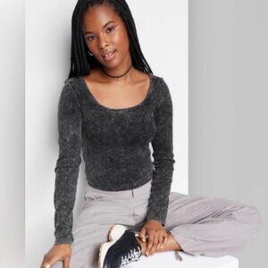 NWT WILD FABLE Ribbed Cropped Long Sleeve Top Fitted Knit Scoop Neck Target NEW